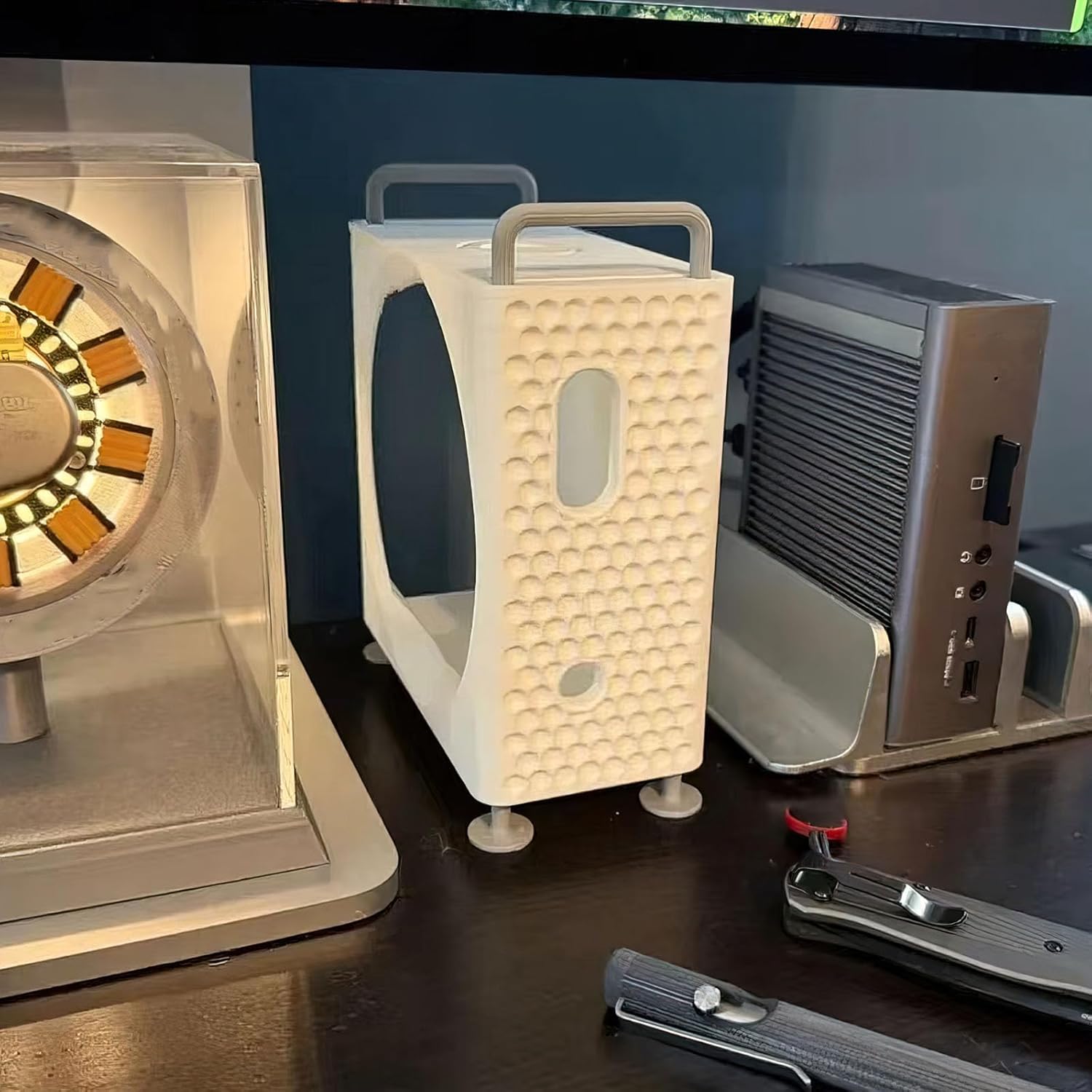 Vertical Stand Computer Case F - Mac Laptop Accessories recension och pris