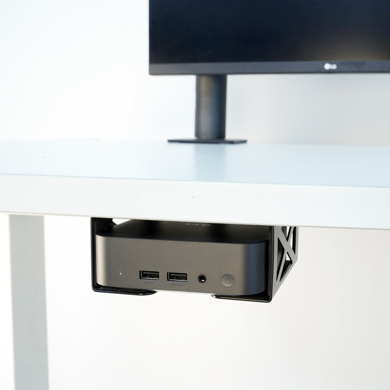 Under Desk Laptop/Mini PC Stor - Mac Laptop Accessories recension och pris
